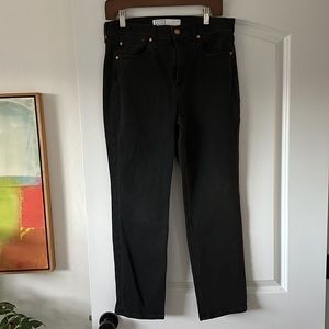 AYR Yes Yes Yes Jean